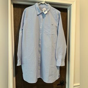 Vineyard Vines Blue and White Striped Shirt XL